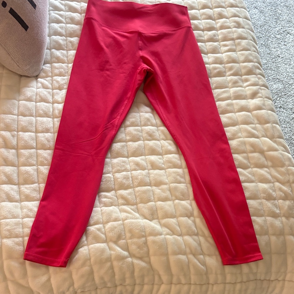 Fabletics Bright Pink Leggings NWOT